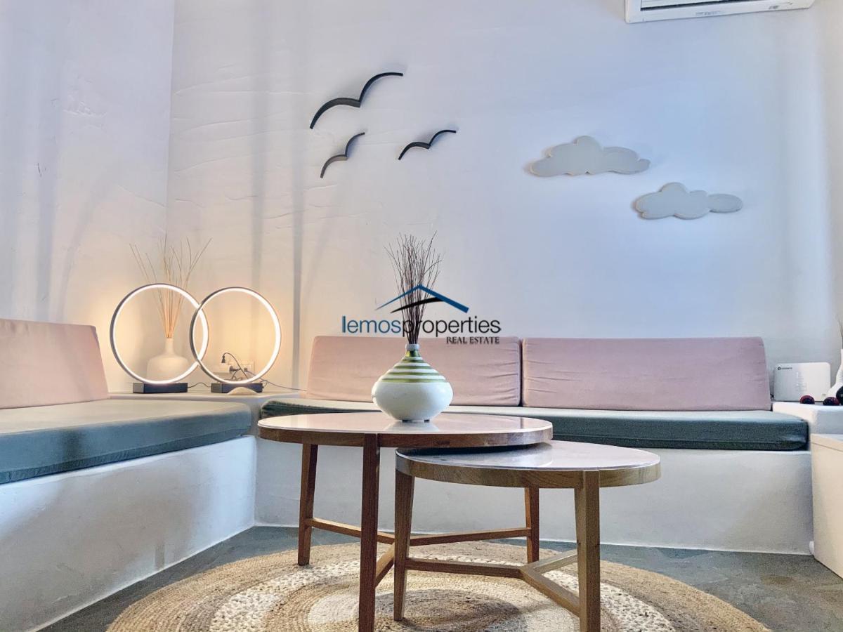 Aqua Blue, Only 100 Meters From The Beach Of Gialiskari Ioulis Buitenkant foto