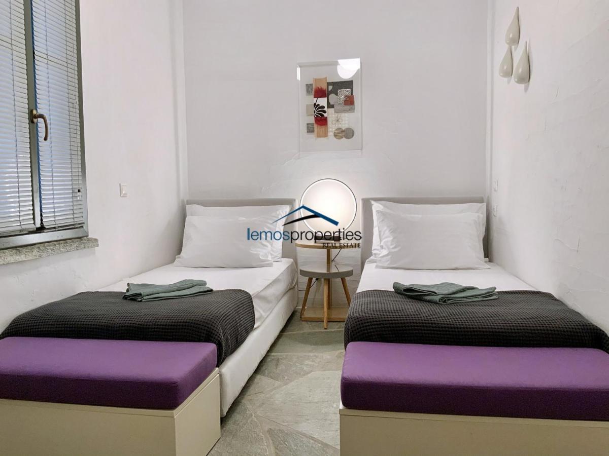 Aqua Blue, Only 100 Meters From The Beach Of Gialiskari Ioulis Buitenkant foto